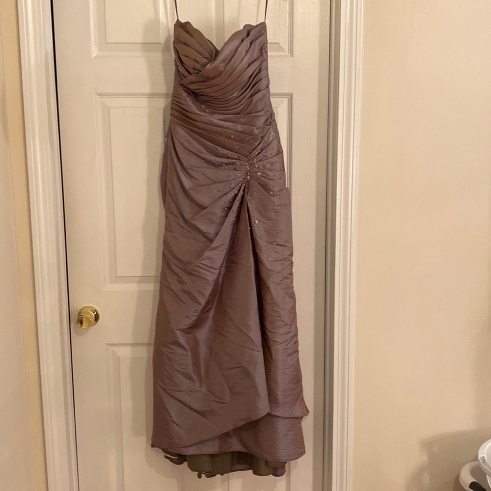 Prom dress. Size 8 very beautiful and flattering. Worn once